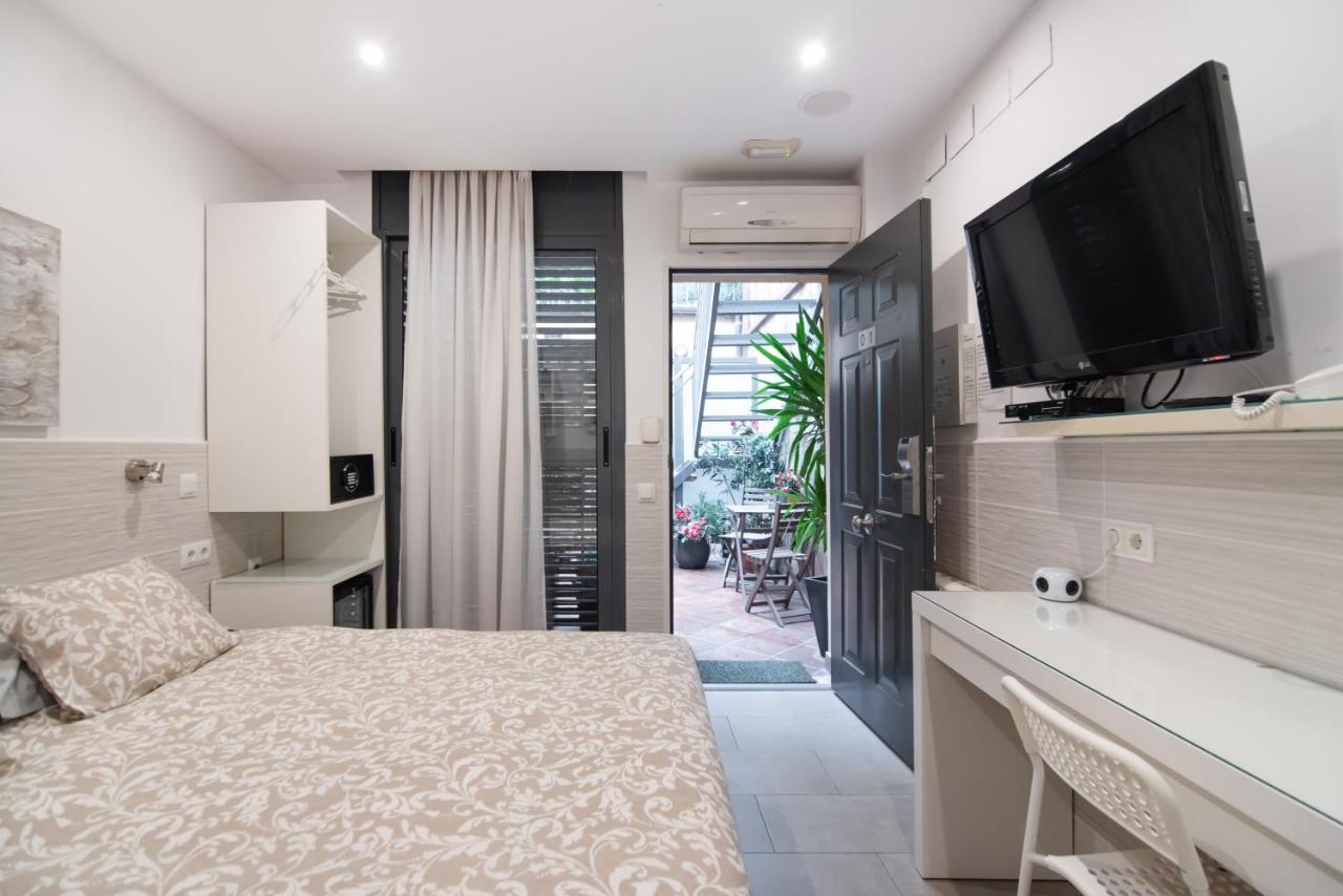 Hostal House Barcelona Ngoại thất bức ảnh