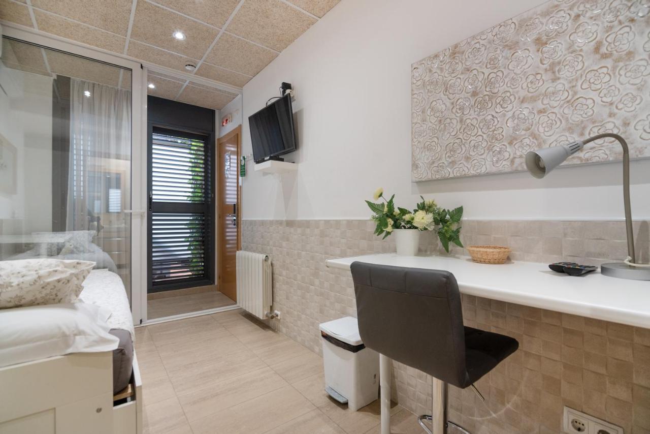Hostal House Barcelona Ngoại thất bức ảnh