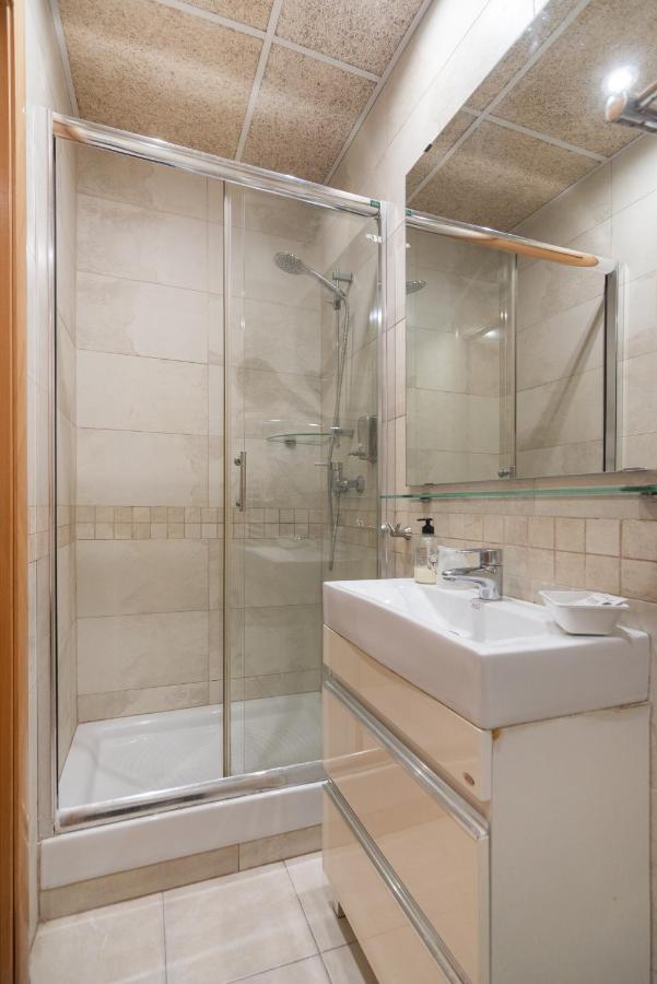 Hostal House Barcelona Ngoại thất bức ảnh
