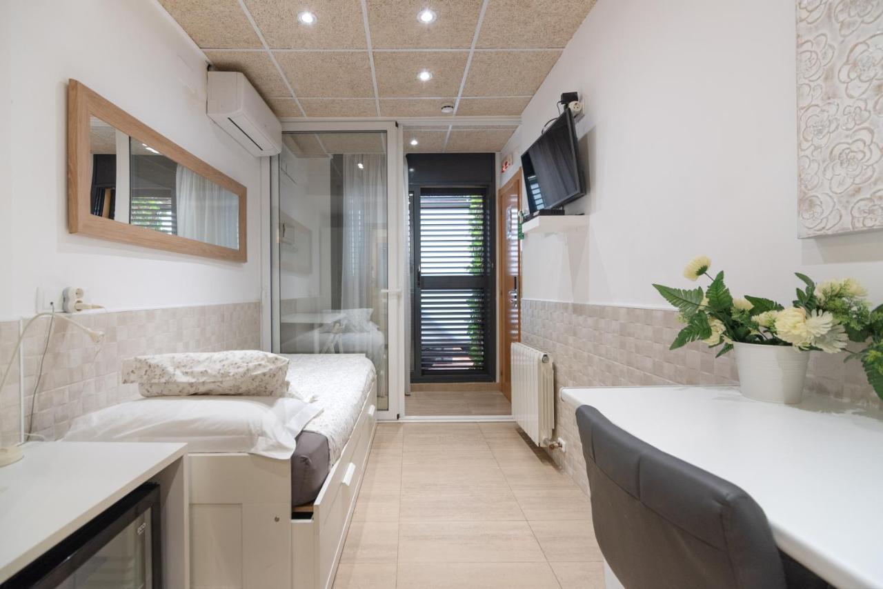 Hostal House Barcelona Ngoại thất bức ảnh
