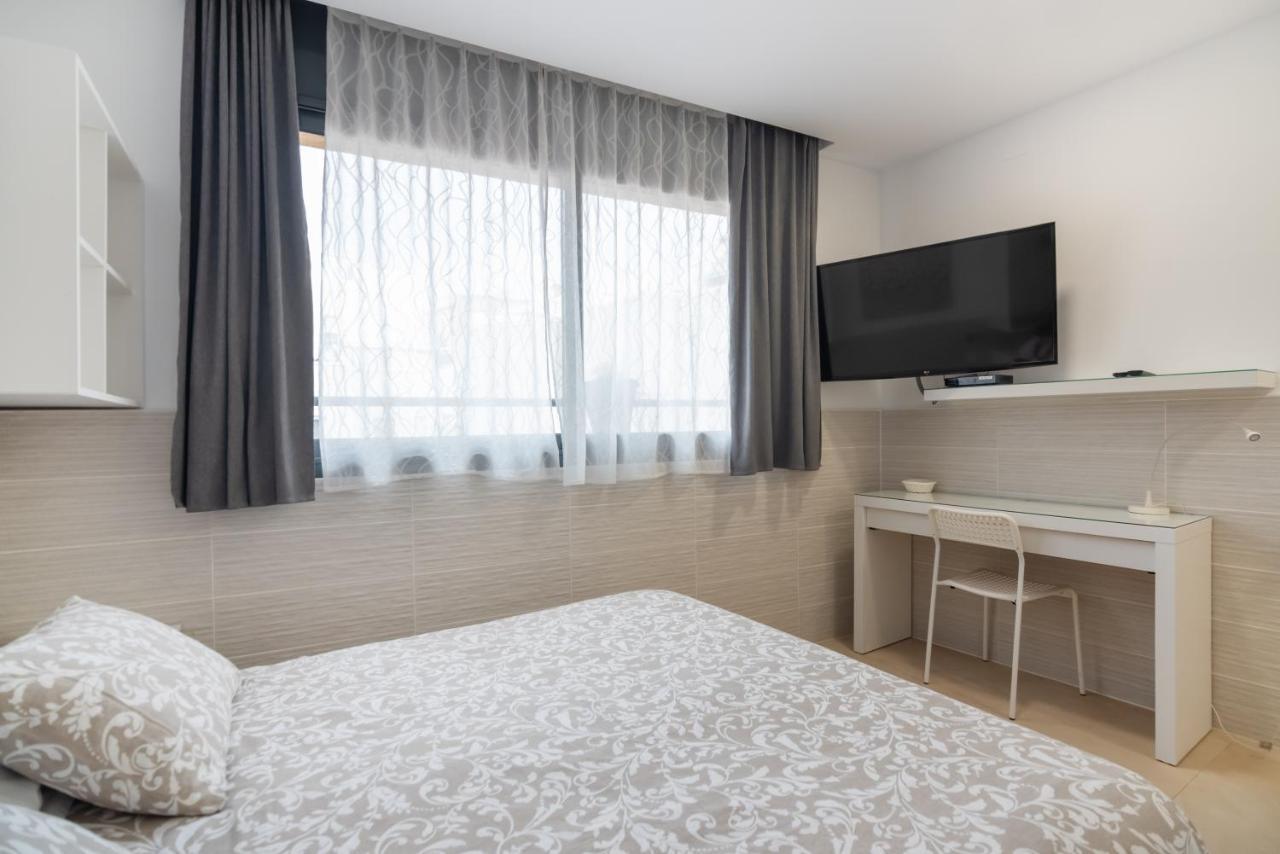 Hostal House Barcelona Ngoại thất bức ảnh
