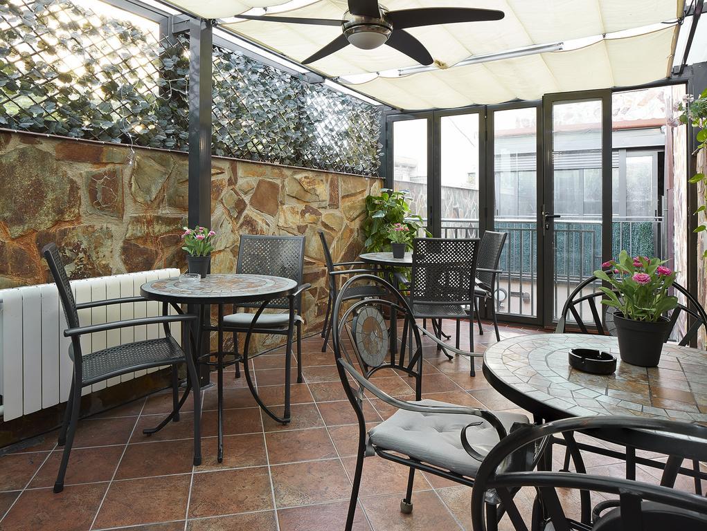 Hostal House Barcelona Ngoại thất bức ảnh